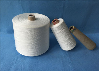 Roher weißer Ring gesponnenes Garn des Polyester-100, hohes Hartnäckigkeits-Polyester-Garn Kontless