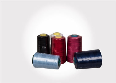 China 100 Prozent spannen Polyester-Faden-Polyester gesponnenes Garn 20/2 20/3 helle Faser fournisseur