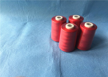 China Jungfrau-industrielles Nähgarn aufbereitet für Stoff, kundenspezifisches Polyester gesponnenes Garn fournisseur
