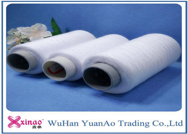 China Rohes Weiß-100% Polyester-helles Garn, Ring spann Nähgarn für strickende Mäntel fournisseur