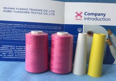 China Schwindungsarmer abriebfester Ring gesponnenes Polyester-Garn 40/2 Farbe für TFO-Maschine fournisseur