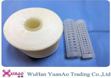China Jungfrau färbte 100% gesponnenes Polyesternähgarn für Tasche 12S/1 12S/2 12S/3 12S/4 fournisseur