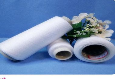 China Hohes Strengh-Hülsen-Polyester 100% gesponnenes Garn-rohes Weiß 20S - Zählung 60S fournisseur