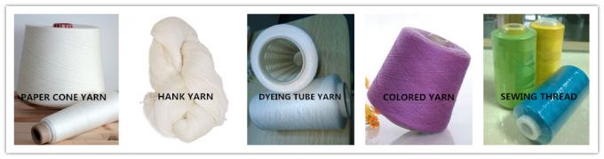 Polyester-Twist-Ring gesponnenes Polyester-Garn-rohes weißes Material 100% oder Schmiere gefärbte Farbe