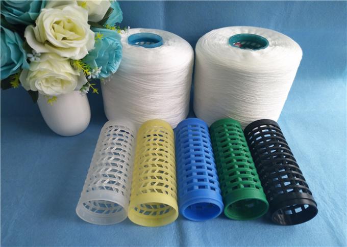 100% gesponnenes Polyester-Garn auf Kunststoffrohr für das Färben mit OEKO-Zertifikat