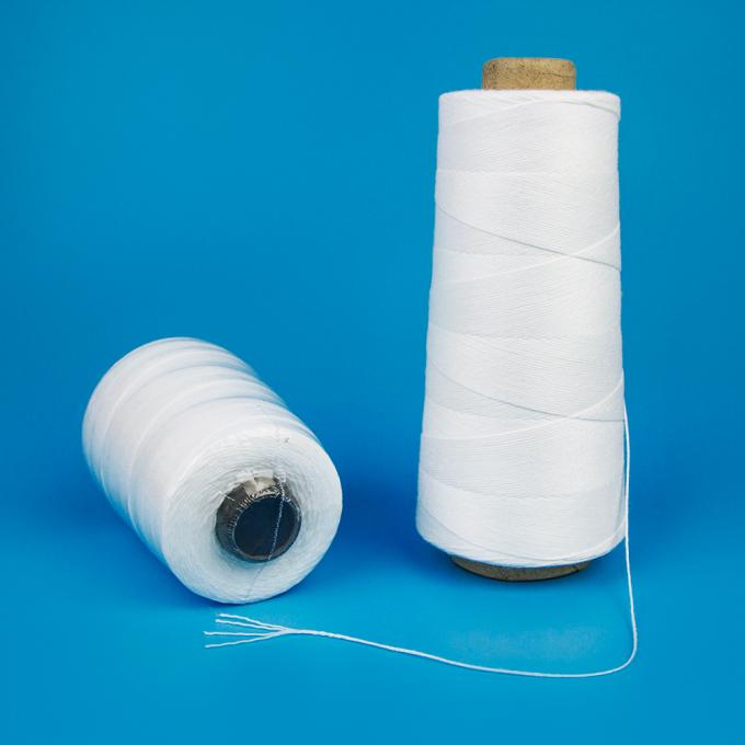 Polyester-Garn-rohe weiße helle industrielle Faden-knotenlose Taschen-schließend Faden 100% 10s/3 10s/4