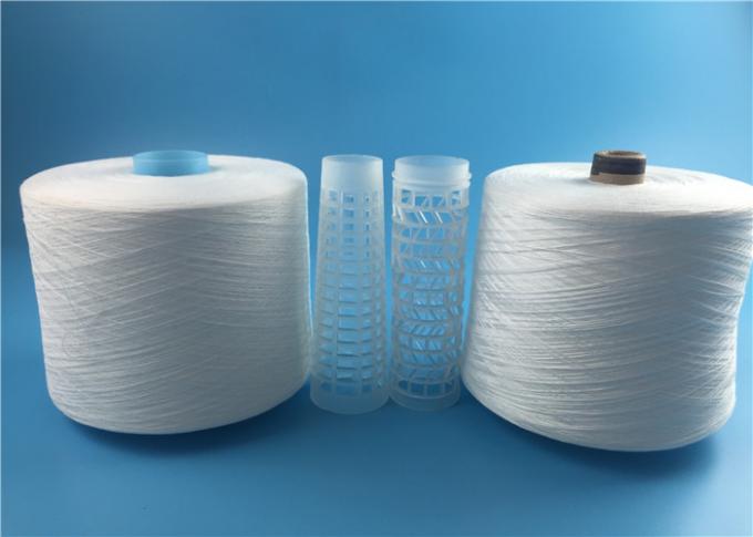40s/2 spann Polyester-Garn-Jungfrau-rohes Weiß auf färbendem Rohr-/Papier-Kegel